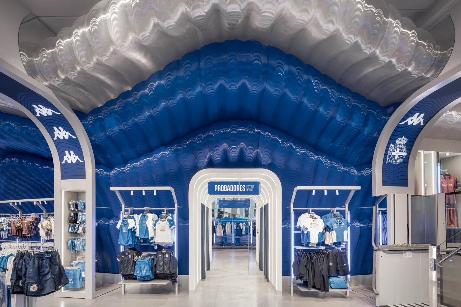 External Reference’s Deportienda Features a Massive 3D-Printed Wave Inspired by the Atlantic External Reference's Deportienda 3D-Printed Wave