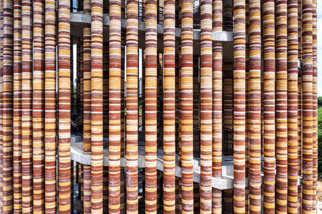 Goya Tower by Boonserm Premthada Is Built from Elephant Dung Bricks in Thailand