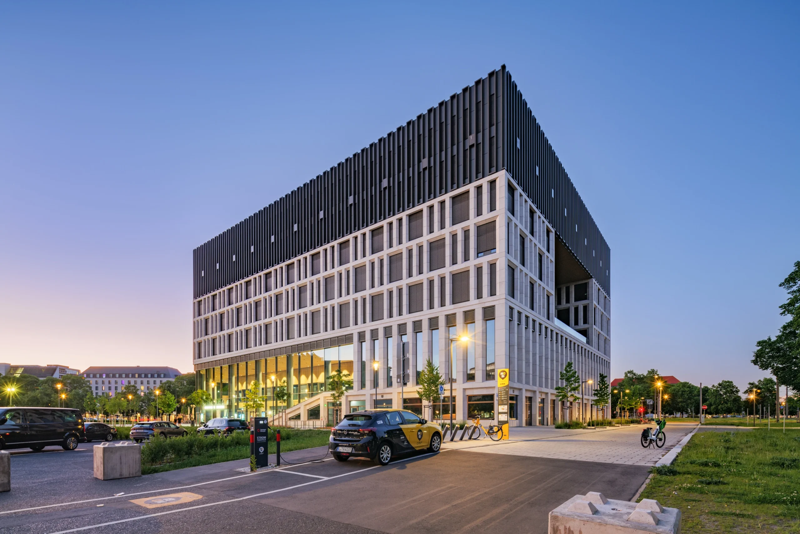 TCHOBAN VOSS Architekten Unveils Stadtforum Dresden Administrative Building