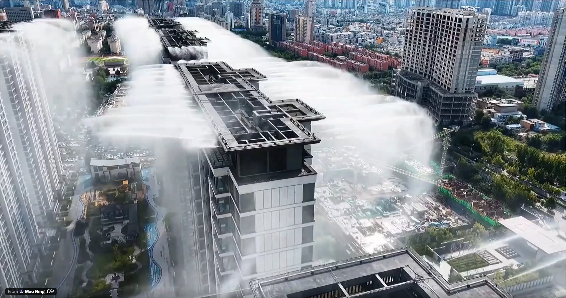 China's Outdoor AC Cools Residential Buildings to Fight Heatwaves