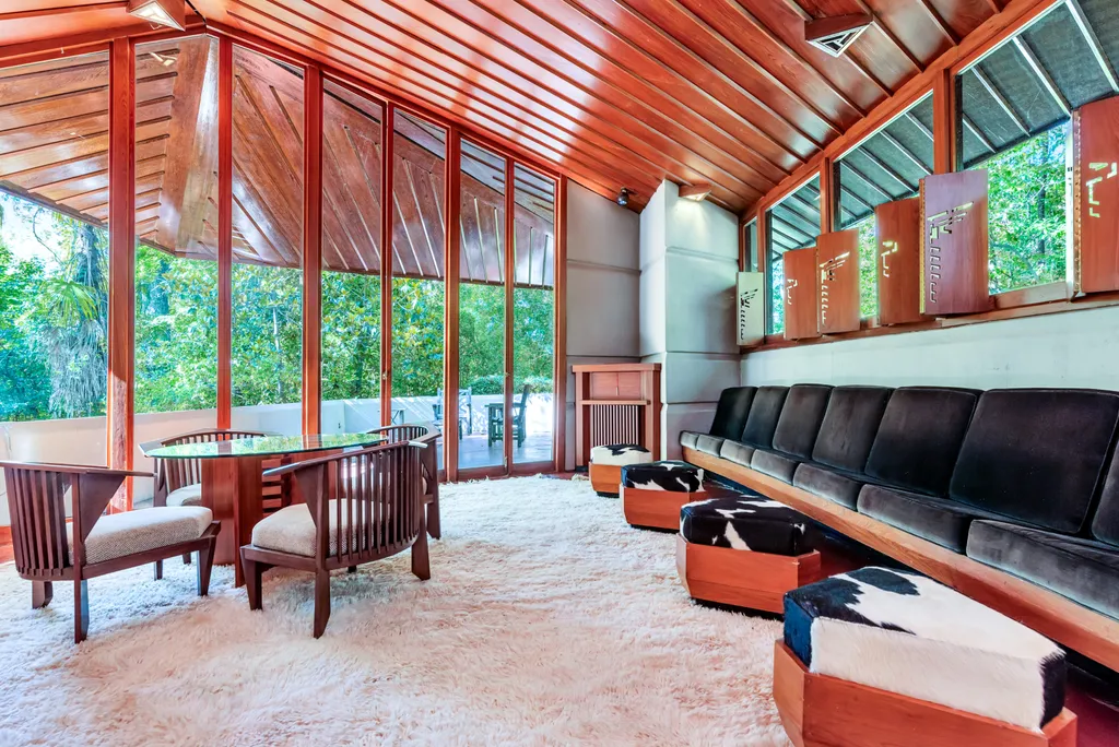 Interior of Fountainhead