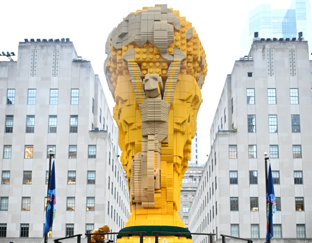 LEGO Builds the World’s Biggest FIFA World Cup Trophy in New York With 1.36 Million Bricks LEGO Builds the World's Biggest FIFA World Cup Trophy