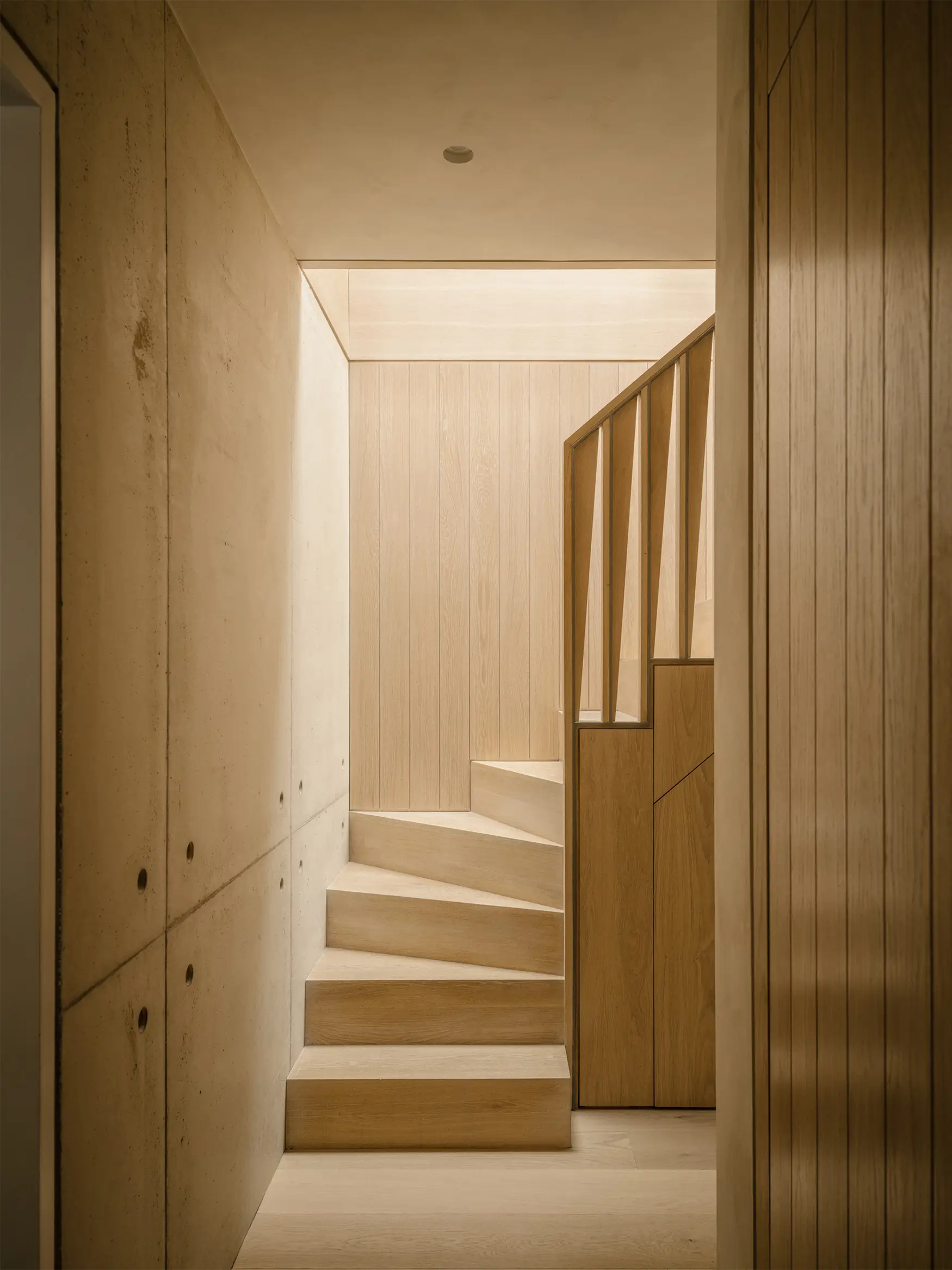 tylus Architects Shape a Modern Home Around Light and Landscape