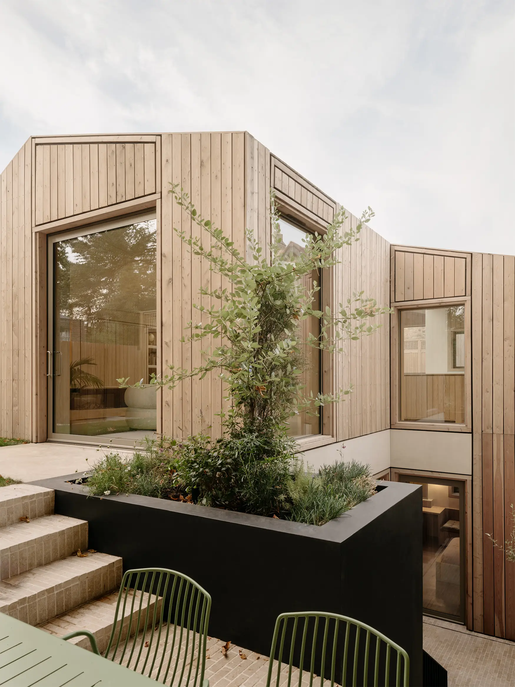 Stylus Architects Shape a Modern Home Around Light and Landscape