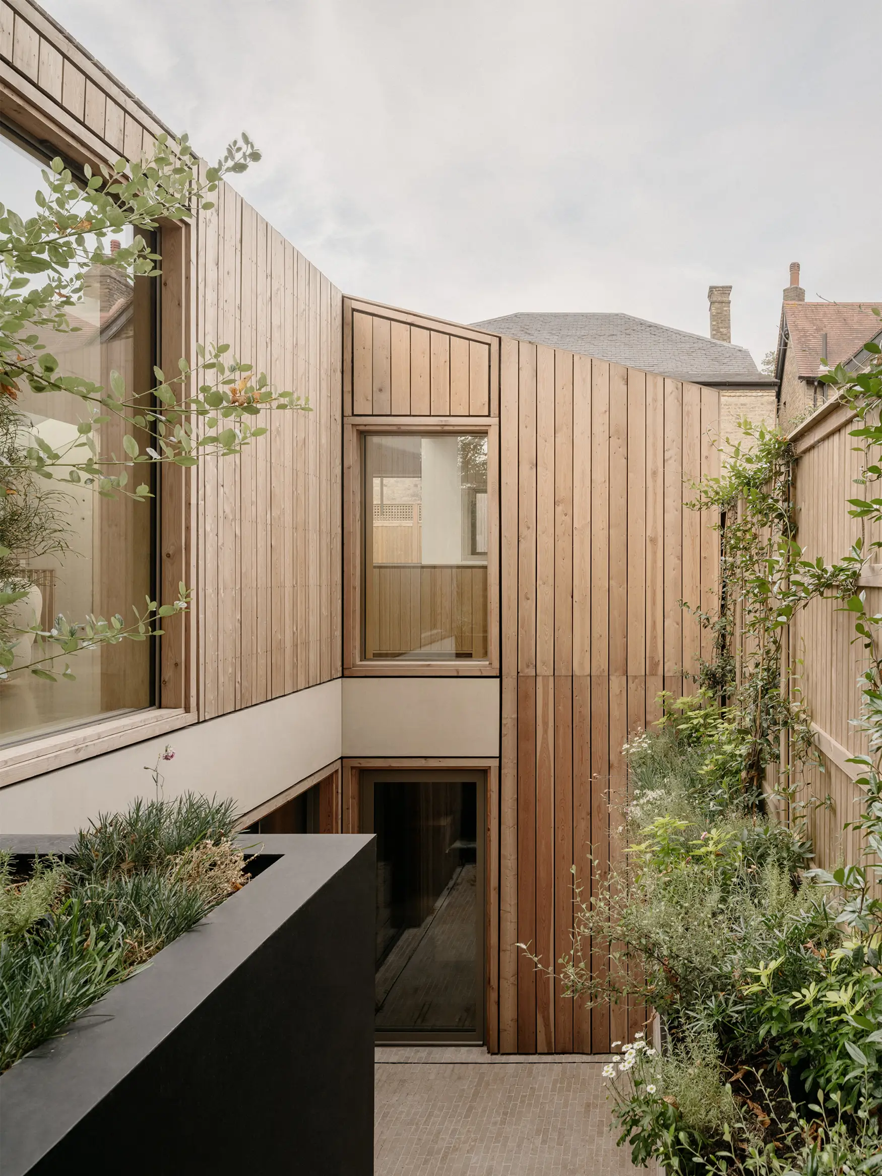 Stylus Architects Shape a Modern Home Around Light and Landscape