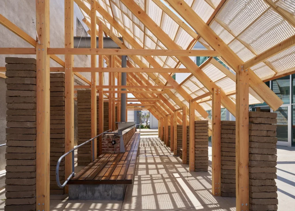 Liz Gálvez Designs an Earthen Pavilion for Shade and Thermal Comfort in Los Angeles Liz Gálvez Designs an Earthen Pavilion
