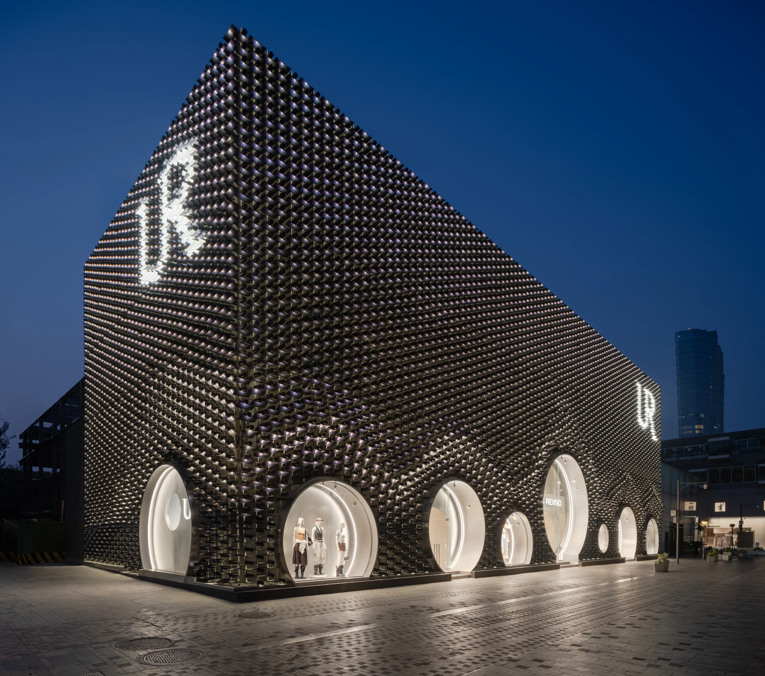 Urban Revivo’s Beijing Flagship Store