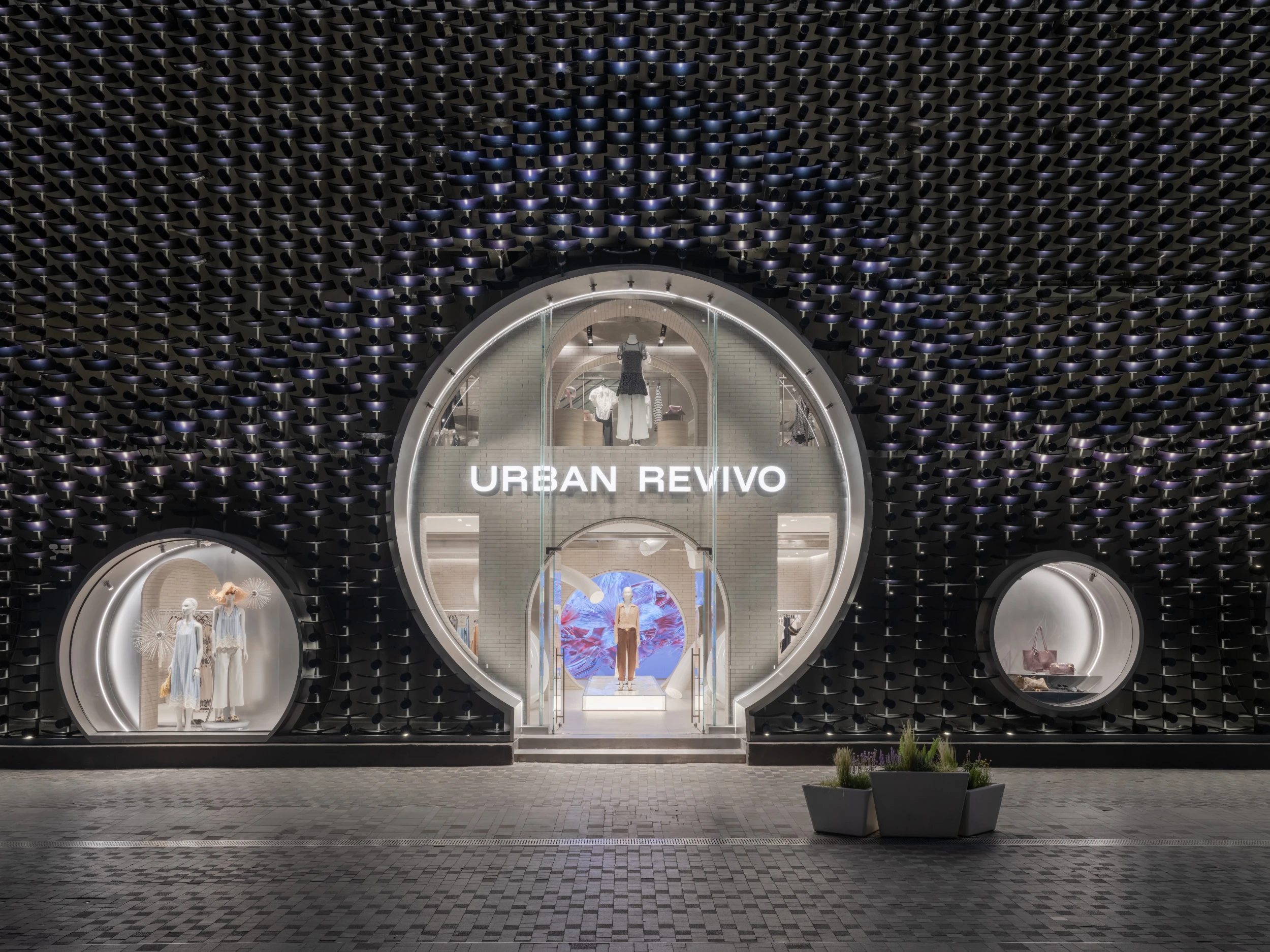 Urban Revivo’s Beijing Flagship Store