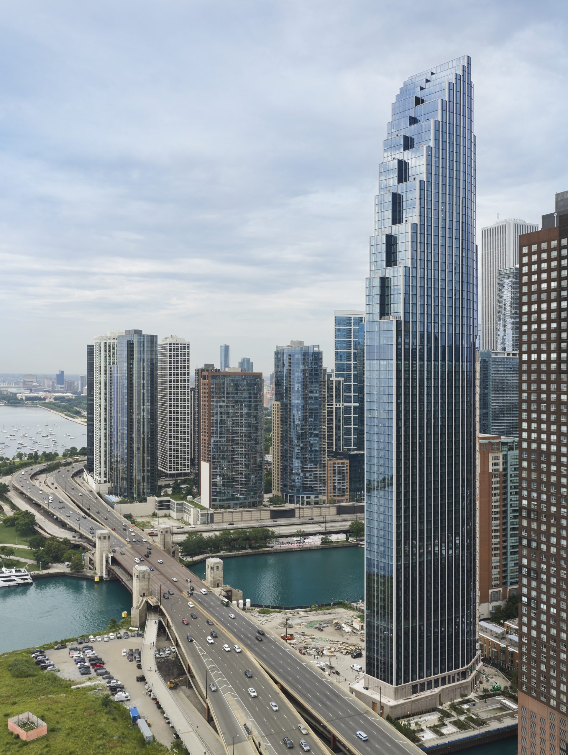 400 Lake Shore by SOM