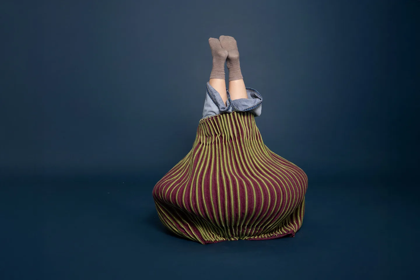 Luna Haverkorn Creates Living Textiles That Transform Through Interaction