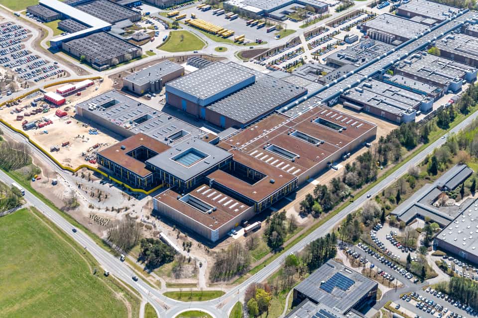 LEGO Unveils Kornmarken Campus: A Manufacturing Innovation Hub Shaping the Future of Play