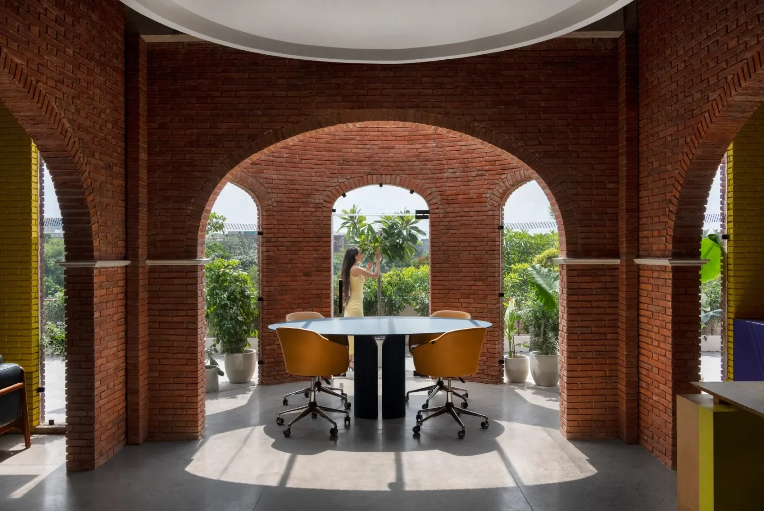 Logic Design + Build Transforms an Existing Office with Brick Arches and Mondrian-Inspired Interiors Logic Design + Build Reinvents an Office with Brick Arches and Mondrian-Inspired Interiors